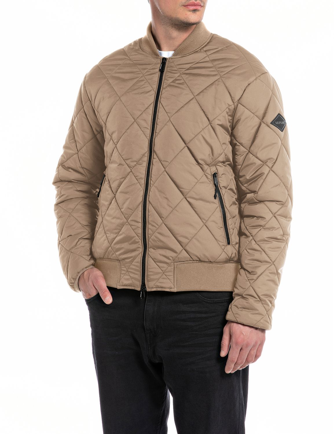 REPLAY SHORT JACKET IN RECYCLED NYLON
